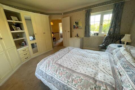 Bedroom 2.jpg