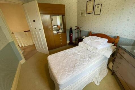Bedroom 3.jpg