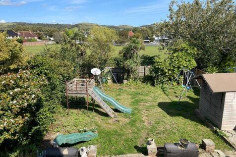 Garden 2.jpg
