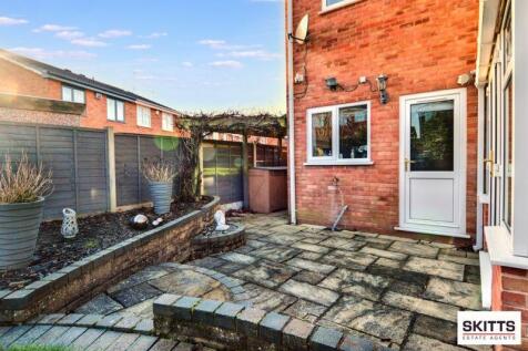 REAR PATIO