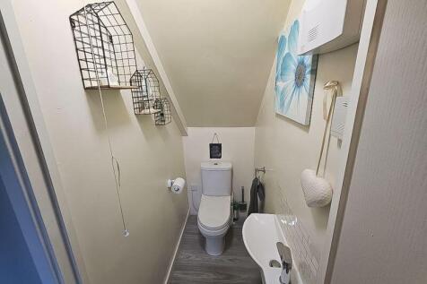 DOWNSTAIRS WC 