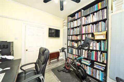 OFFICE/STUDY