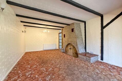 EXTENDED LOUNGE/DINING ROOM