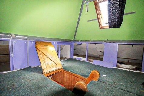 LOFT AREA