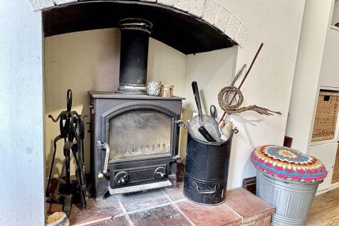 LOG BURNER