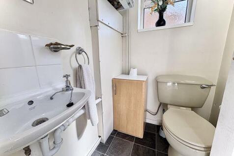 DOWNSTAIRS WC