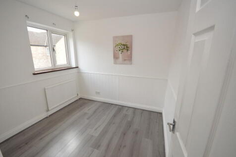 6 lilac court