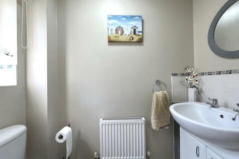 Cloakroom wc