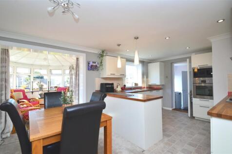 Dining Room to Kitchen