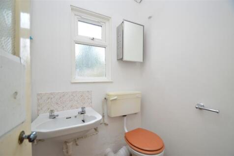 Cloakroom wc
