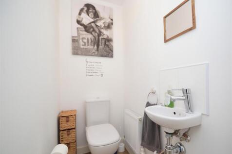 Cloakroom wc