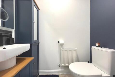 Cloakroom wc