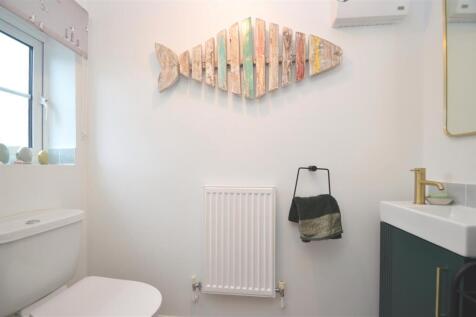 Cloakroom wc
