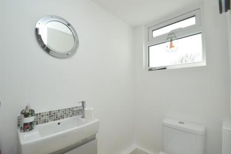 Cloakroom wc