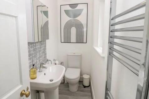Cloakroom wc