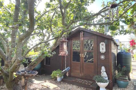 Garden workshop