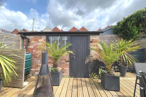 Garden storage