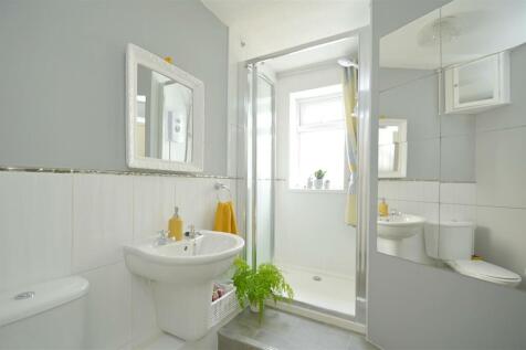 ShowerRoom.jpg
