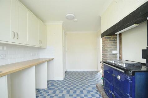 resizedKitchen2.jpg