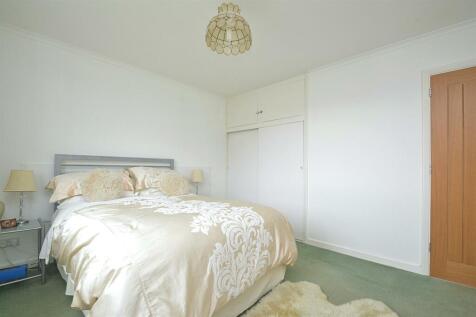 resizedBed1b.jpg