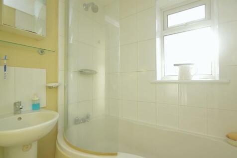 resizedBathroom.jpg
