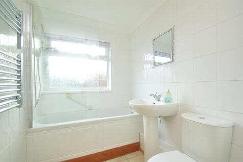 resizedBathroom.jpg