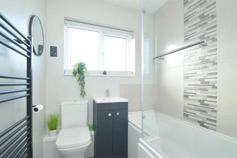 resizedBathroom.jpg