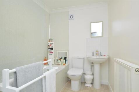 resizedNEWBathroom.jpg