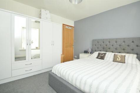resizedBed1b.jpg