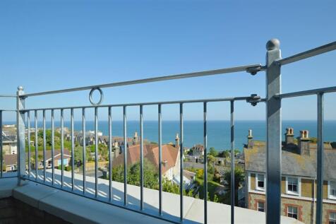 6SeaView2.jpg