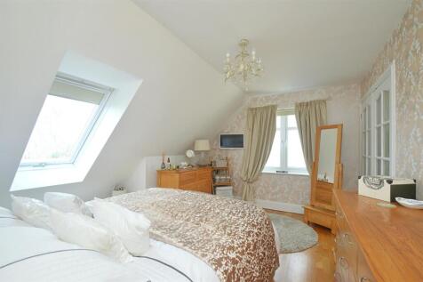 resizedBed1a.jpg