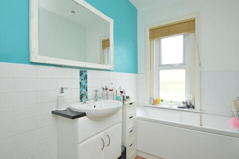 resizedBathroom1.jpg