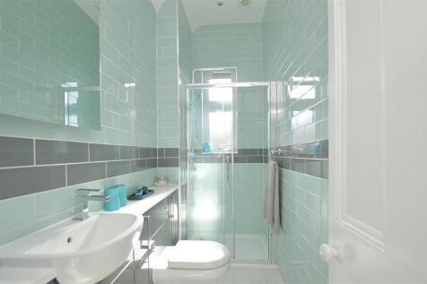 ShowerRoom.jpg