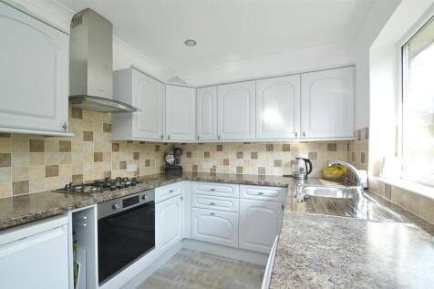 resizedKitchen1.jpg