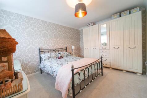 resizedBedroom 3a.jpg
