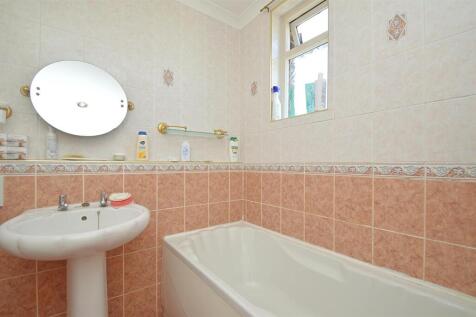 resizedBathroom.jpg