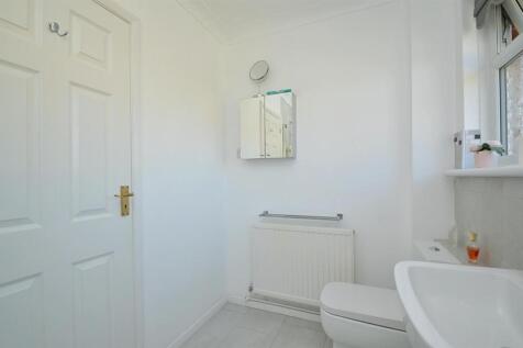 resizedBathroom2.jpg