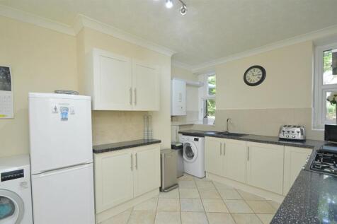 resizedKitchen1.jpg