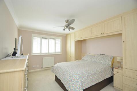 resizedBed1a.jpg