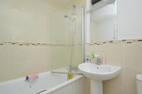 resizedBathroom.jpg