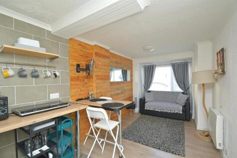 resizedAnnexeLoungeKitchen1.jpg