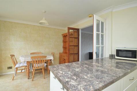 resizedKitchen2.jpg