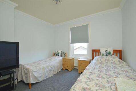 resizedBed3.jpg