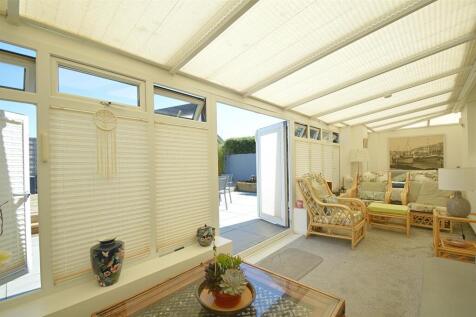 resizedConservatory1.jpg