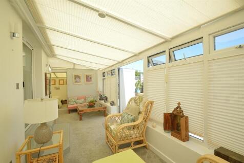 resizedConservatory2.jpg