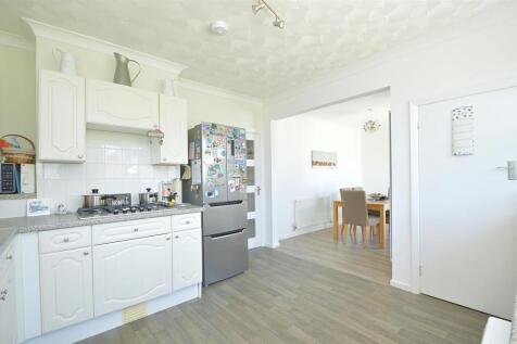 resizedKitchenDiner2.jpg