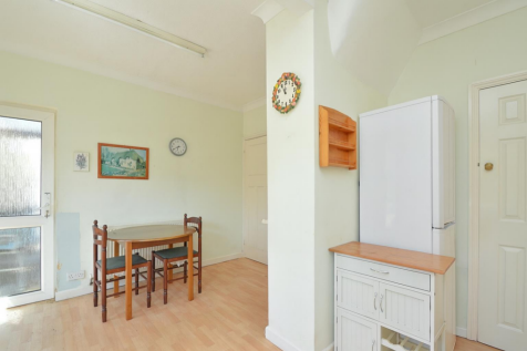 Kitchen2NEW.PNG