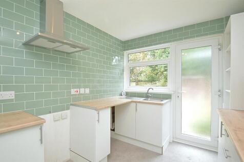 resizedKitchen2.jpg