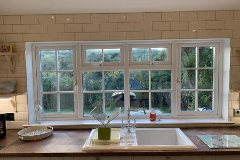 Kitchen1.JPEG