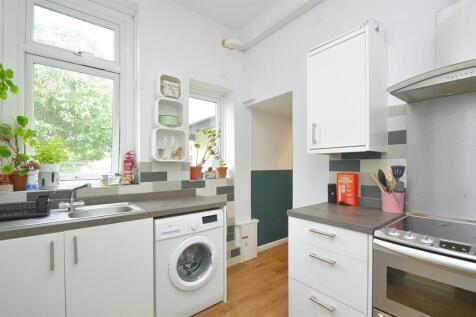 resizedKitchen2.jpg